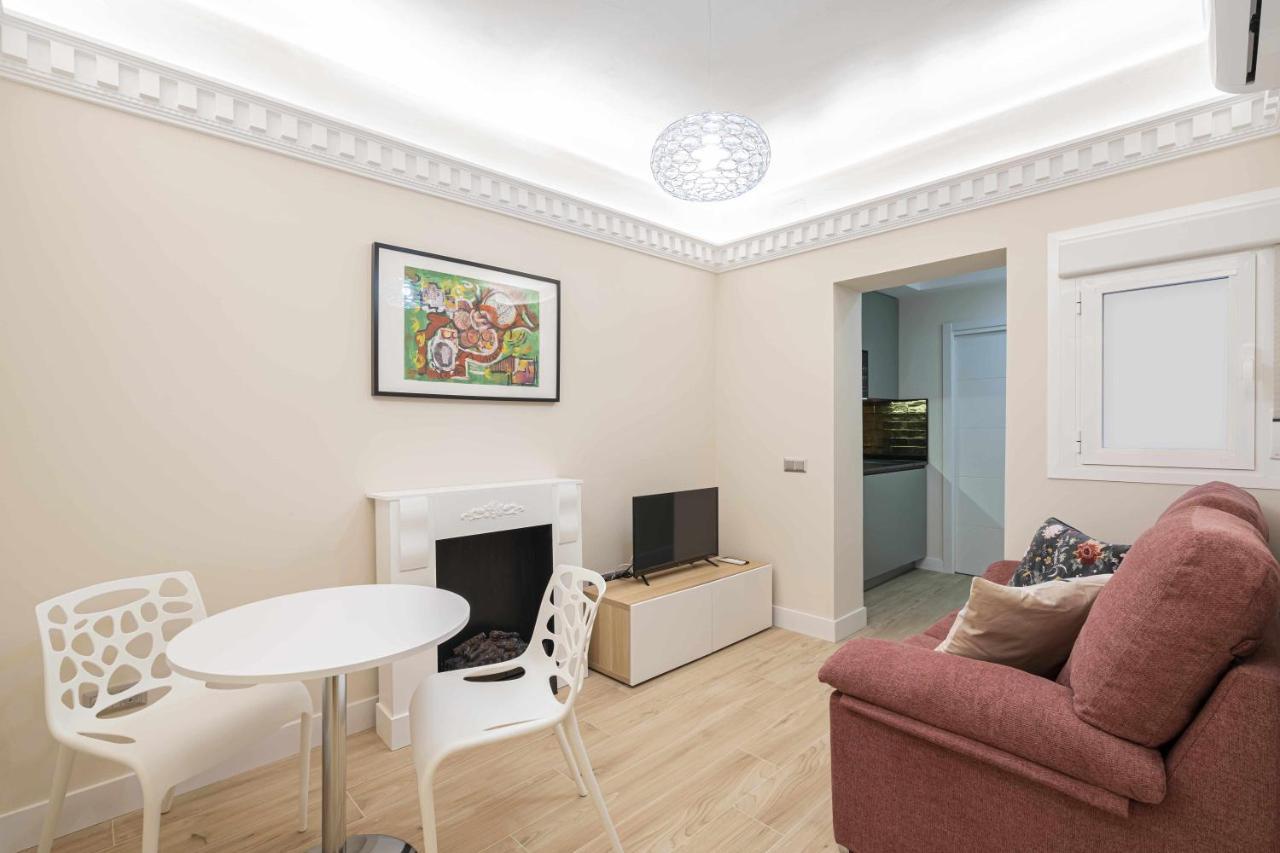Lujoso Apartamento Centrico 1 Dormitorio Madrid Exterior photo